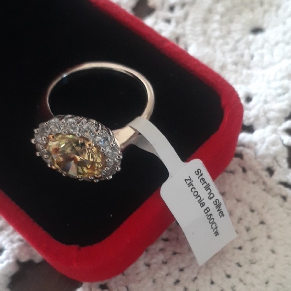 Sterling Silver Zircon Halo Ring, Size 8